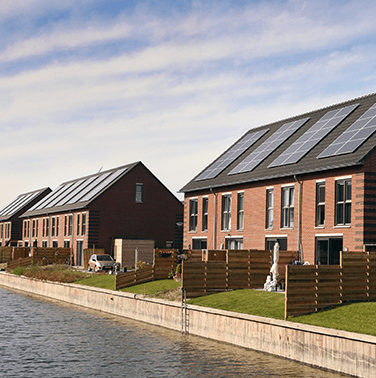 Huizen met zonnepanelen
