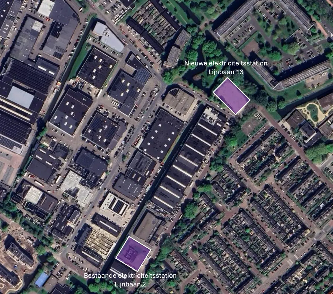 Luchtfoto met de locaties van het bestaande elektriciteitsstation aan de Lijnbaan 2 en het nieuwe elektriciteitsstation aan de Lijnbaan 13 in Leiderdorp.