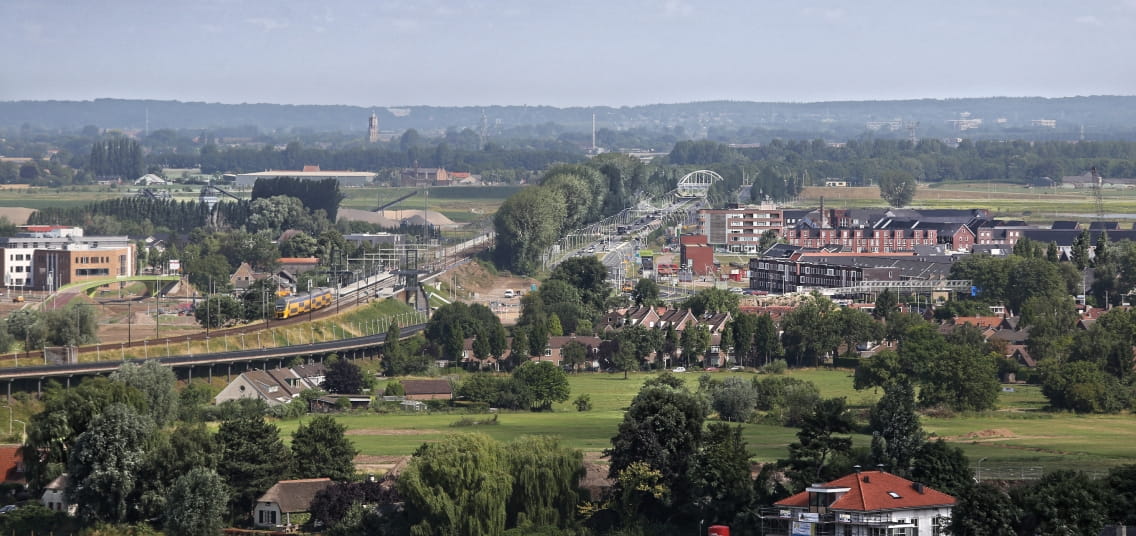 Luchtfoto van Arnhem Gelderland